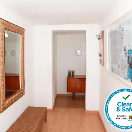 Casa Encantada - Elias Lisbona