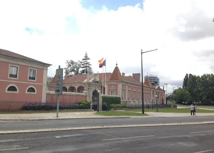 Casa Encantada - Elias Lisbona