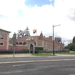Mesa E Casa Encantada Lissabon